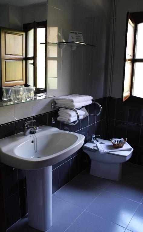 Hotel La Boriza Andrín 외부 사진